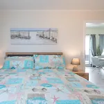 Penthouse Seezeichen Mit Seeblick Lägenhet *